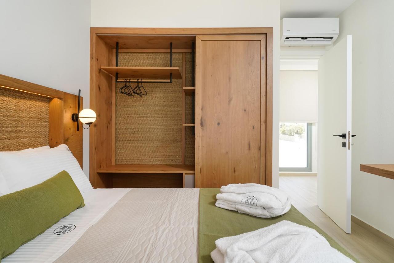 Azzure Luxury Suites Potos Ngoại thất bức ảnh