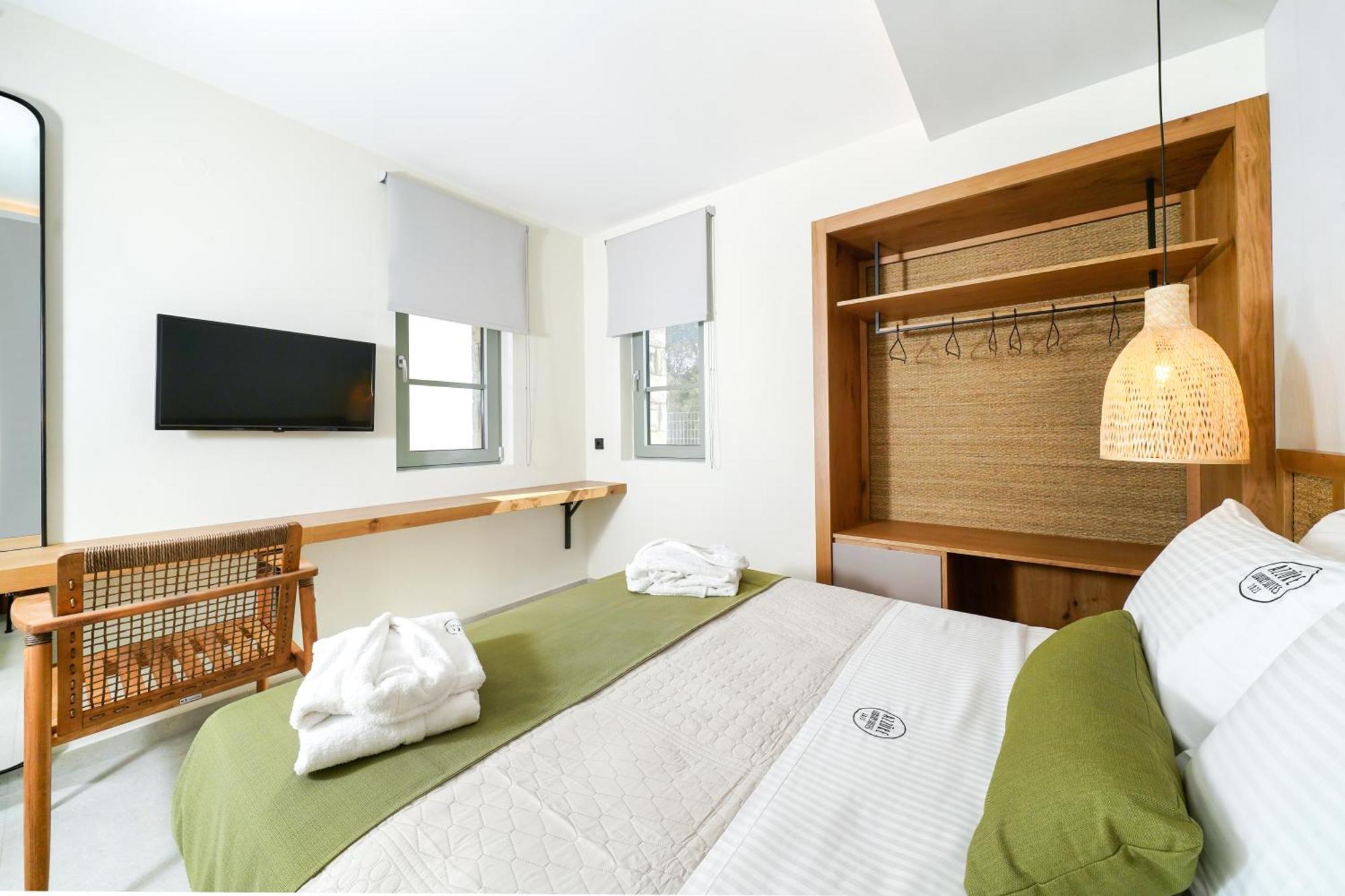 Azzure Luxury Suites Potos Ngoại thất bức ảnh